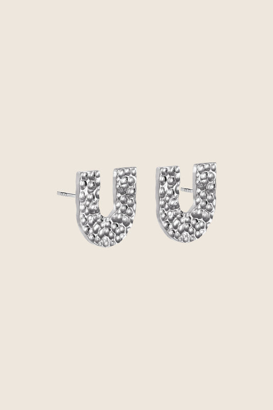 U-U white earrings